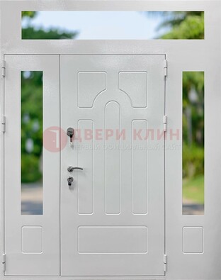 Белая стальная дверь порошок со стеклом и фрамугами ДФГ-11 в Сергиевом Посаде