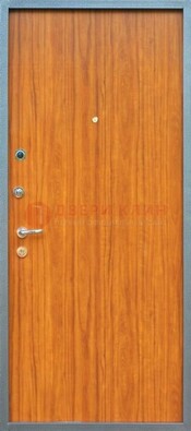 Коричневая металлическая дверь с ламинатом ДЛ-12 в Сергиевом Посаде