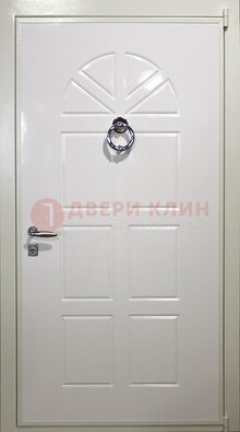 Белая входная дверь с МДФ ДМ-30 в квартиру в Сергиевом Посаде