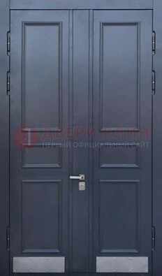 Черная двухстворчатая дверь для улицы с МДФ ДМ-535 в Сергиевом Посаде