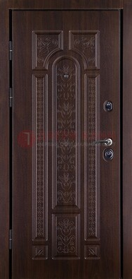 Темная металлическая дверь с массивом дуба ДМД-20 в Сергиевом Посаде