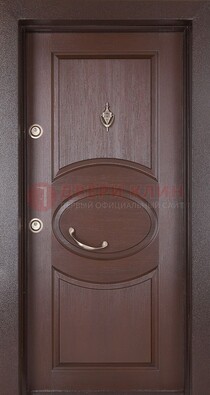 Железная дверь с массивом дуба в стиле классика ДМД-55 в Ростове-На-Дону