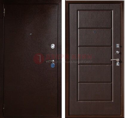 Темная входная дверь с порошковым окрасом ДП-113 в Сергиевом Посаде