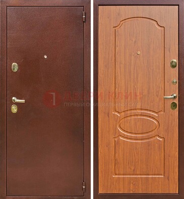 Коричневая стальная дверь с порошковым напылением ДП-137 в Сергиевом Посаде