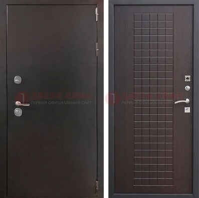 Черная железная дверь с порошковым покрытием ДП-222 в Сергиевом Посаде