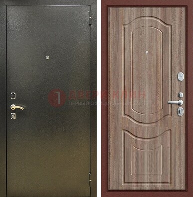 Темно-серая входная дверь с порошковым покрытием и коричневая МДФ ДП-290 в Сергиевом Посаде