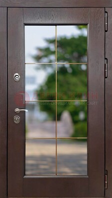 Коричневая стальная дверь со стеклом ДС-19 в Сергиевом Посаде