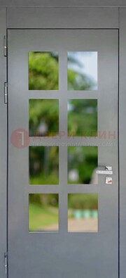 Серая металлическая дверь со стеклом ДС-78 в Сергиевом Посаде