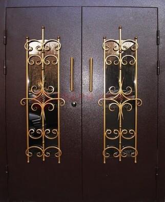 Металлическая дверь с ковкой и остеклением ДСК-49 в Сергиевом Посаде