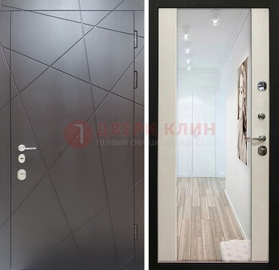 Железная коричневая дверь со светлой МДФ внутри и зеркалом ДЗ-125 в Сергиевом Посаде